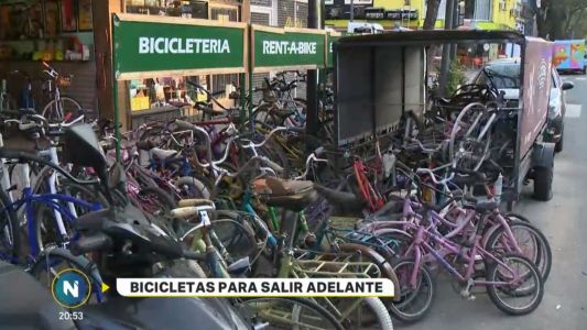 Reparan y regala bicicletas a los que la necesitan