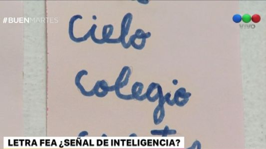 Tener fea letra sería señal de inteligencia