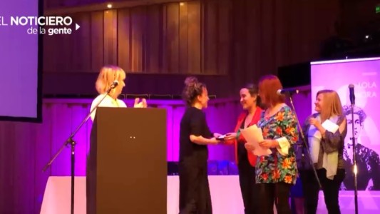 Reconocimiento para "100 días para enamorarse"