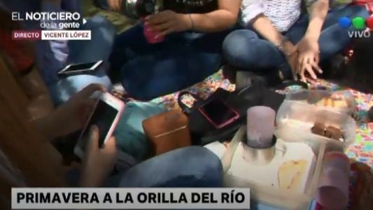 Primavera a orillas del río
