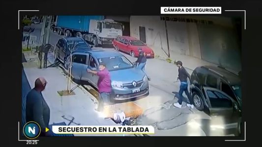 Una banda de especialistas secuestró a una pareja en La Tabalada