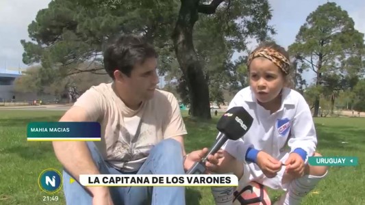 Mahia, la nena que hace historia en el fútbol uruguayo