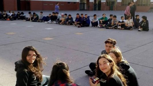 Choferes de micro con drogas y alcohol estaban por llevar chicos a un viaje solidario
