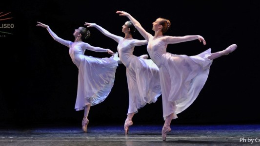 Danza solidaria por los niños