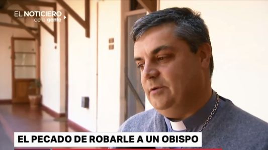 Ataque motochorro a obispo de Quilmes: le robaron el báculo