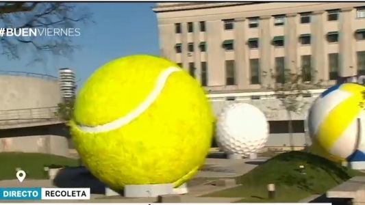 "Ball Game", una instalación por los Juegos de la Juventud