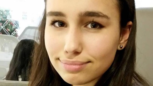 El terrible caso de la adolescente que murió por un sandwich