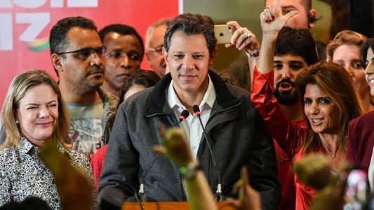 Haddad le agradeció a Lula y prometió un Brasil más "democrático"