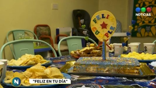 Chicos solidarios festejan los cumpleaños de nenes que no pueden