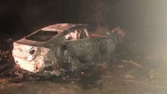 Le robaron el auto a un futbolista y lo abandonaron en llamas