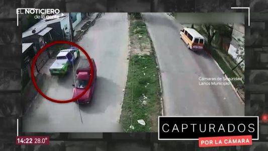 Capturados por la cámara: peligrosa persecución a contramano en Monte Chingolo