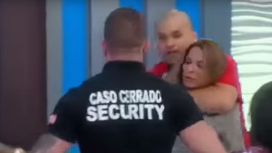 Escándalo en "Caso Cerrado": la doctora Polo fue tomada de rehén en pleno programa