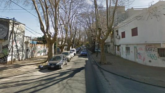 La Plata: balearon a un decano de la UTN en la puerta de su casa