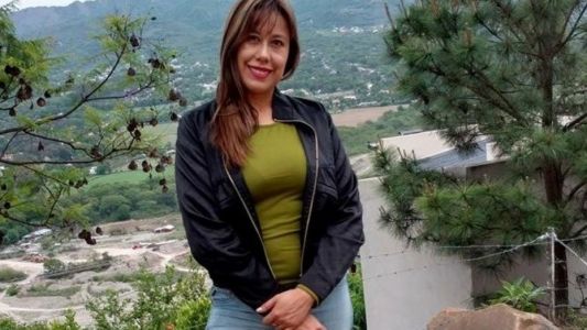Escándalo en Salta: un policía fotografió el cuerpo de una víctima de un femicidio y viralizó las imágenes