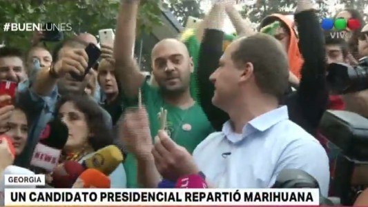 Detuvieron al candidato presidencial de Georgia porque repartió marihuana