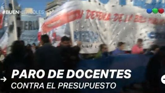 Los docentes paran y se movilizan contra el presupuesto