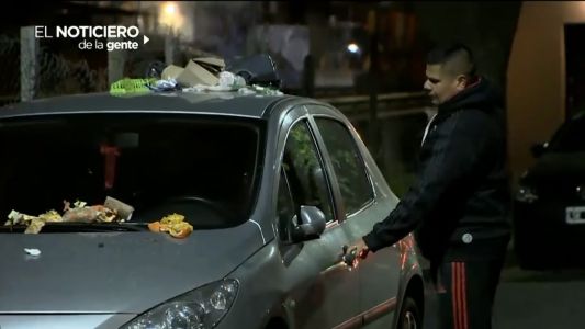 Basura, carteles y escraches web: la venganza contra los que estacionan mal