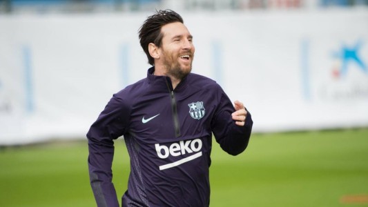 Tras la fractura en el brazo, Messi volvió a entrenarse