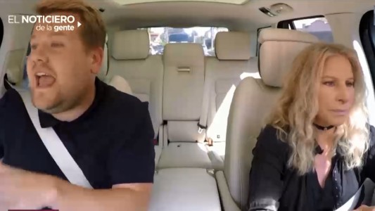 Barbara Streisand, con James Corden