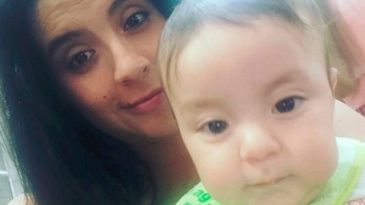 La madre chaqueña que vende empanadas para traer a su bebé al Garrahan