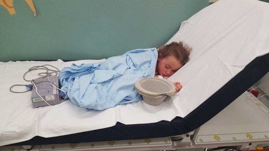 Publicó la foto de su hija internada para denunciar el bullying escolar