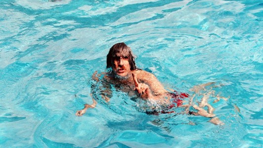 Charly García reveló por qué se arrojó a la pileta desde un 9° piso en 2000