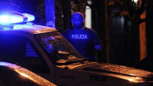 Siguió al GPS, ingresó por error en una villa y delincuentes le dispararon a su hija de tres años