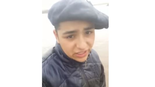 El joven gaucho que muestra el drama de las inundaciones