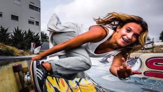 Conmoción en Portugal: apuñalaron a una surfista tras intentar violarla