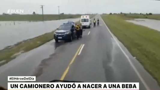 #ElHéroeDelDía: un camionero ayudó a nacer a una beba