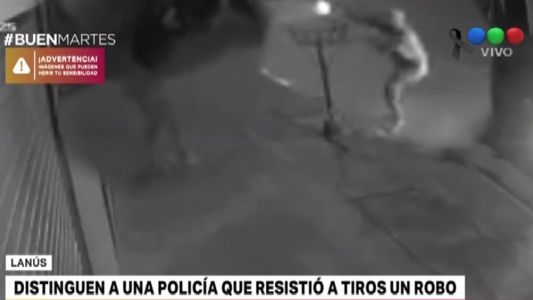 Distinguen a una policía que resistió a tiros un robo