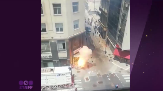 Explotó una cámara de luz en pleno Microcentro