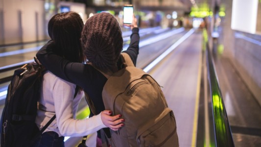 Horror en India: dos chicas de 17 años publicaron una selfie antes de quitarse la vida juntas