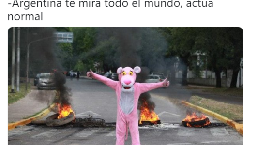 Después de la segunda postergación de la Superfinal, arrasaron los memes