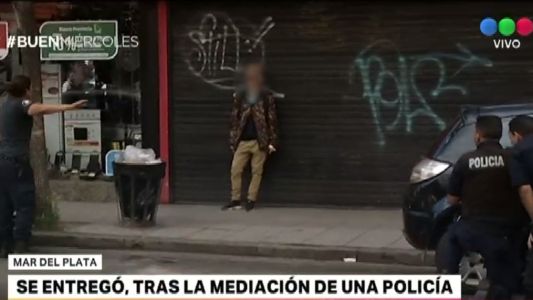 Por la mediación de una policía, se entregó un joven de 15 que había robado un almacén