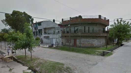 Una nena de 3 años fue baleada en Ingeniero Budge cuando jugaba en la puerta de su casa