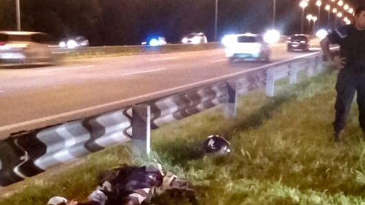 Policías mataron a un motochorro que los había apuntado con un arma de aire comprimido