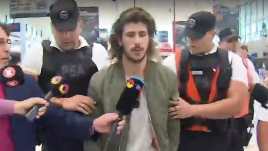Antes del "llamen a mi vieja", Rodrigo Eguillor fue increpado por una mujer en Ezeiza