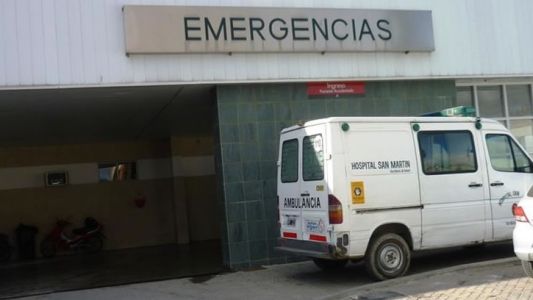 Apuñaló a su hermano durante una discusión por el Superclásico