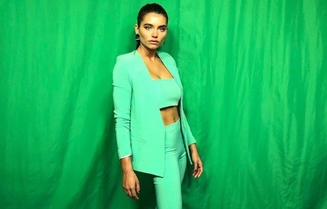 Eva De Dominici, tras la denuncia contra Darthés: "Defendí a la persona incorrecta"