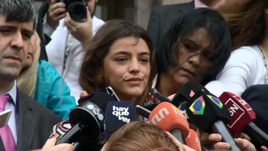 Juan Darthés no se presentó a la audiencia con Calu Rivero