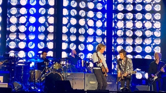 Sopresa en un recital de Paul McCartney: apareció Ringo Starr y tocaron "Get Back"