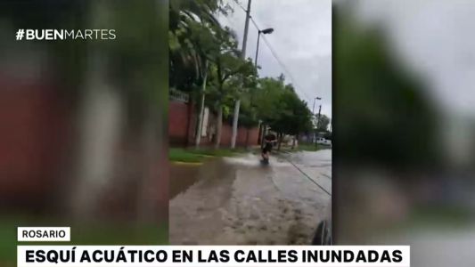 Esquí acuático en las calles de Rosario