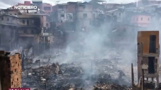 Un barrio arrasado por el fuego