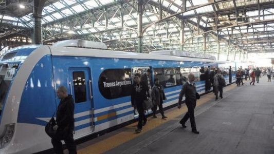Así funcionan los servicios públicos y el transporte en este primer día de 2019