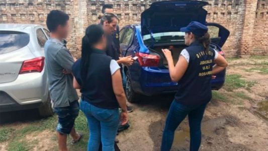 Rosario: dos policías fueron enviados a un asalto y se llevaron 62 mil pesos