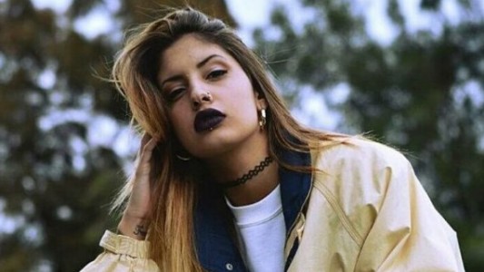 La cantante de trap Dakillah acusó a Julián Serrano de agredirla en una fiesta