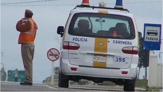 La hija de Carlos Melconián atropelló a un policía en Uruguay