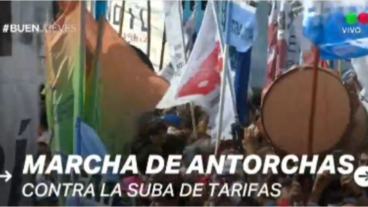 Marcha de antorchas contra la suba de tarifas