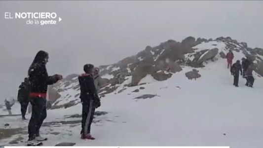 Es verano y volvió a nevar en el Sur